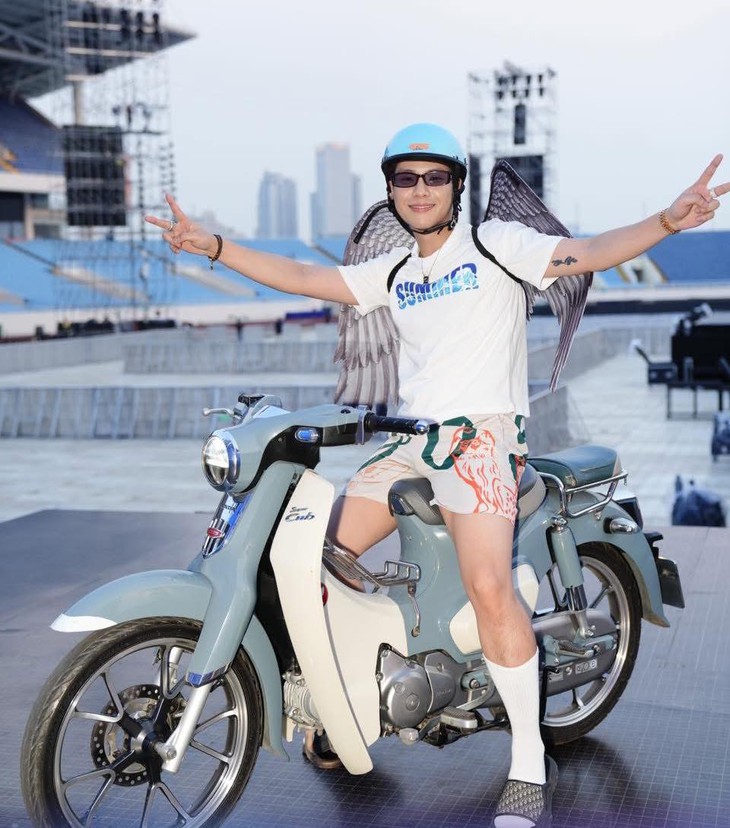 Anh trai say hi - Ảnh 3.