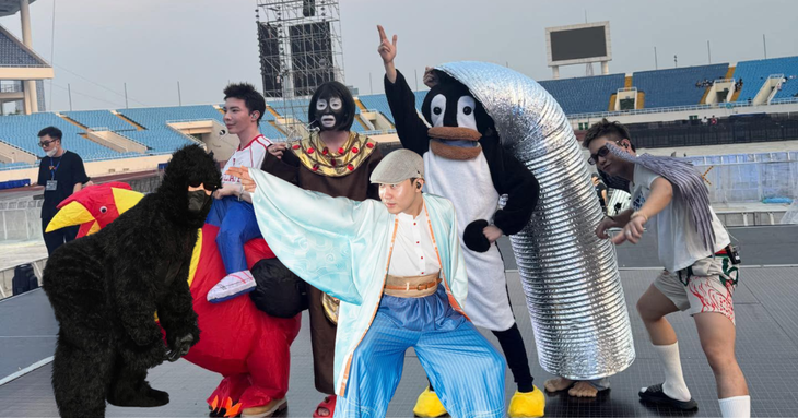 Anh trai say hi - Ảnh 1.