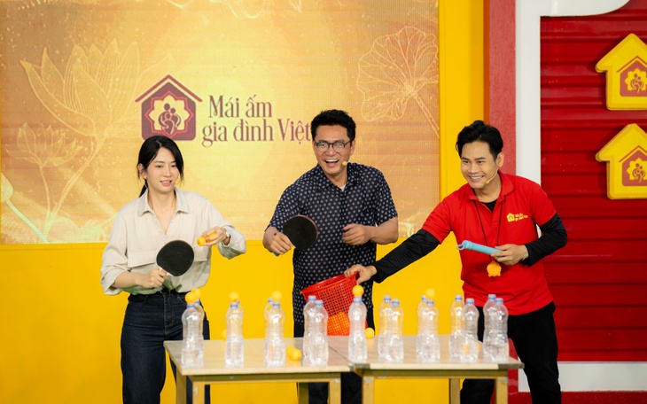 Cậu bé 13 tuổi trong 'Mái ấm gia đình Việt' khiến MC Thanh Thảo bật khóc  - Ảnh 7.