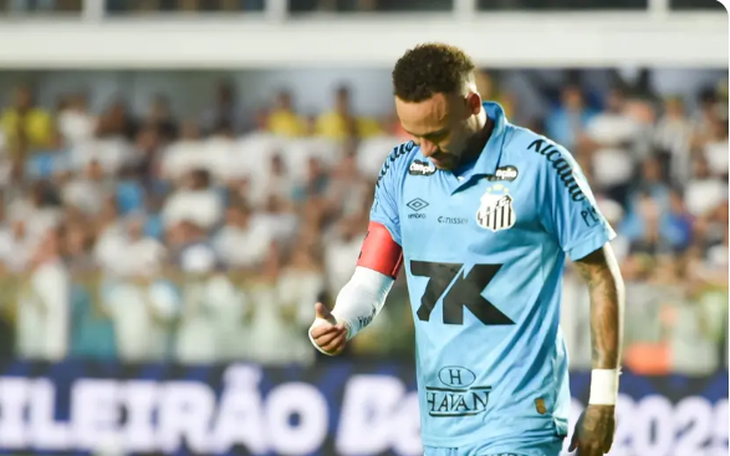 Neymar lại dính COVID-19 giữa lúc rộ tin đã ‘cưới vợ trên giấy’ - Ảnh 2.