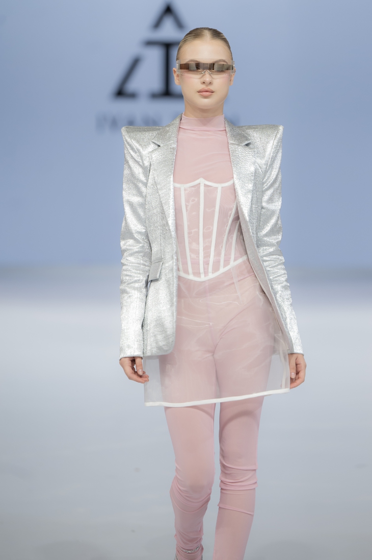 Ivan Trần - Ảnh 9.