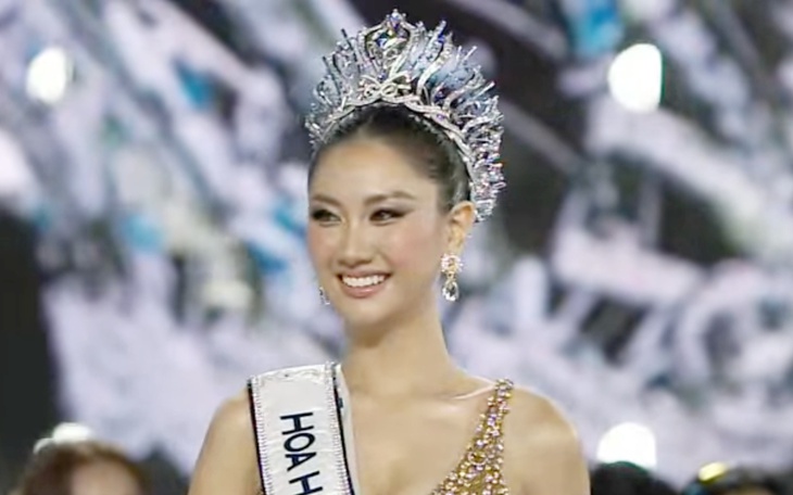 H’Hen Niê và Thiên Ân nhắn gửi tân Hoa hậu Hoàn vũ Việt Nam 2025 - Ảnh 4.