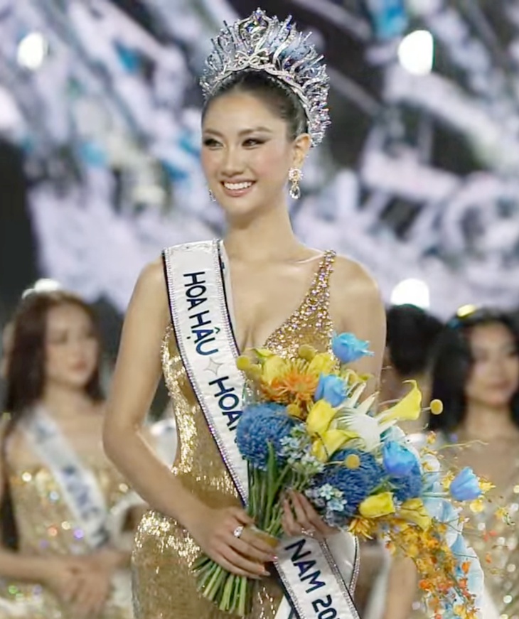 Phương Linh là chủ nhân vương miện Hoa hậu Hoàn vũ Việt Nam 2025 - Ảnh 8.