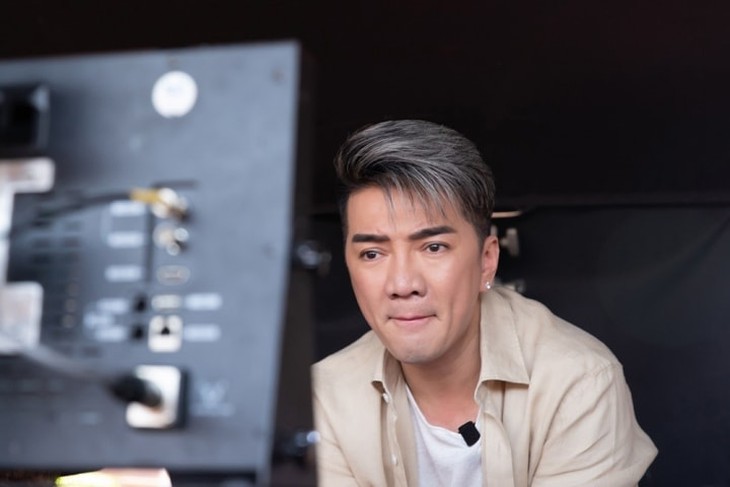 Đàm Vĩnh Hưng nói không rành tiếng Anh, luật Mỹ nên bị vợ chồng Bích Tuyền 'lừa dối' - Ảnh 1.