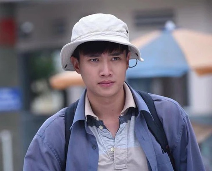 Quốc Trường: Từ phụ hồ đến 'ông trùm mì cay' có hơn 100 quán khắp cả nước - Ảnh 1.