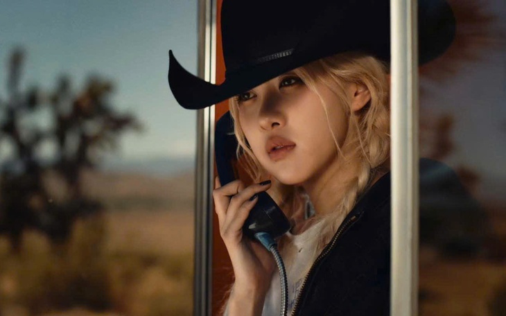 Khán giả concert Blackpink bức xúc vì chỗ ngồi khuất tầm nhìn - Ảnh 7.