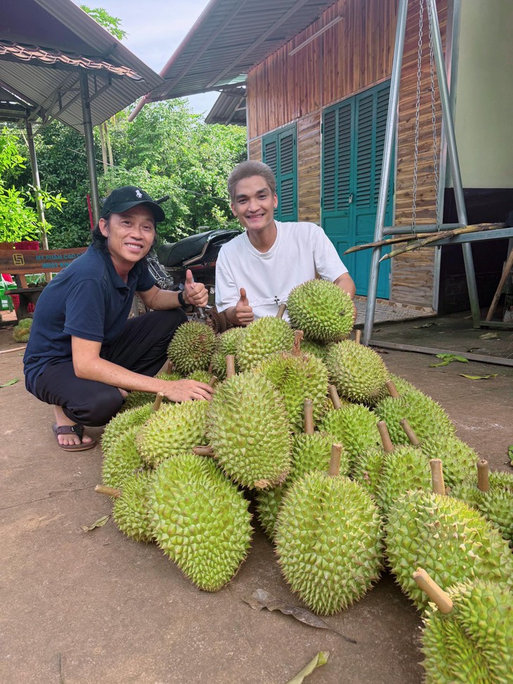 Hoài Linh - Ảnh 1.