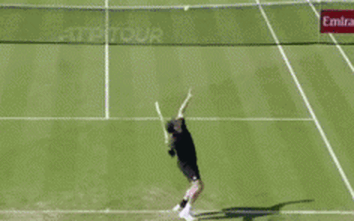 Alexander Zverev cân nhắc trị liệu tâm lý sau thất bại ở Wimbledon 2025 - Ảnh 5.