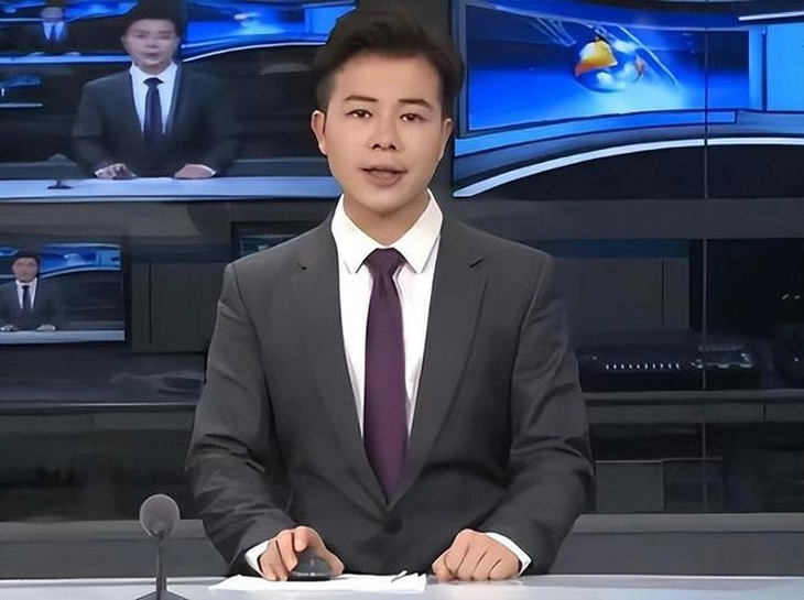 Có một MC truyền hình thất nghiệp làm shipper mưu sinh - Ảnh 2.