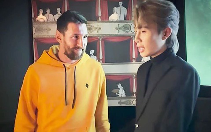 Lionel Messi nhận ‘gạch đá’ vì hành động ‘vung tay’ vào Vitinha - Ảnh 3.