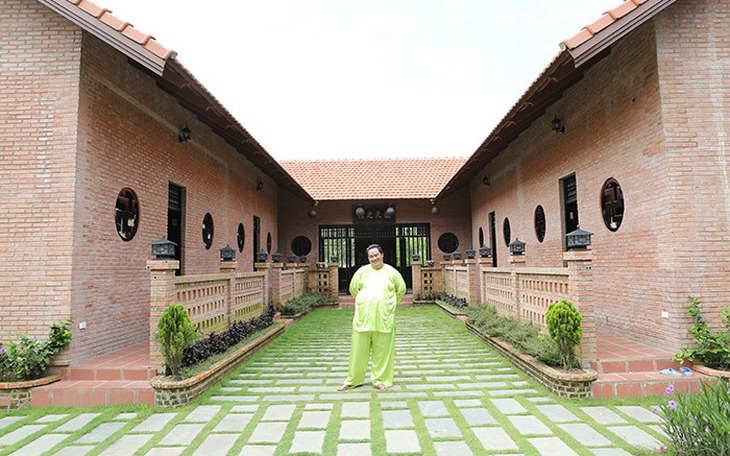 Đàm Vĩnh Hưng có lo sợ các bản hit 'kiếm cơm' bị người khác mua sạch? - Ảnh 3.