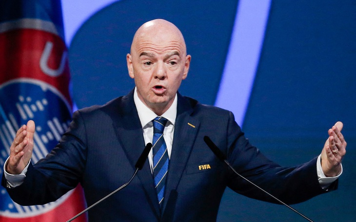 Ronaldo bị ‘ném đá’ rồi trở thành người hùng ở chung kết Nations League 2025 - Ảnh 3.