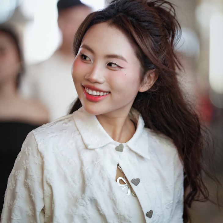 Vì sao khán giả Trung Quốc gọi Phương Mỹ Chi là 'giọng cá heo'? - Ảnh 2.