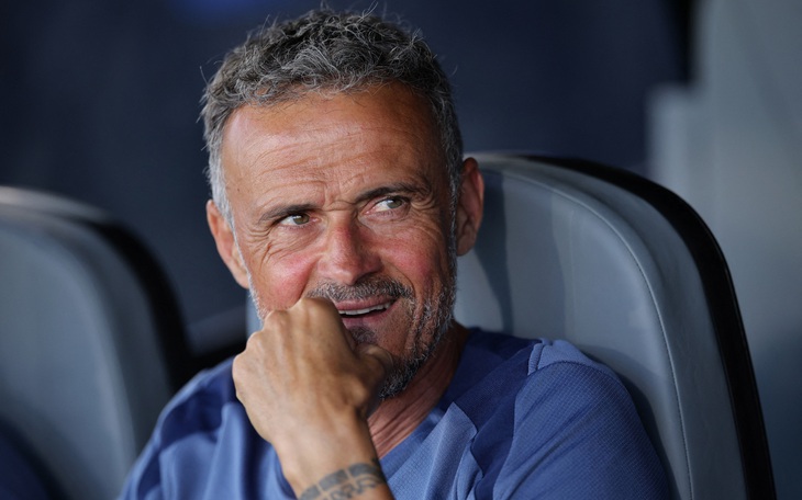 HLV Luis Enrique của PSG: ‘Không biết có công bằng không, nhưng bóng đá là vậy’ - Ảnh 2.