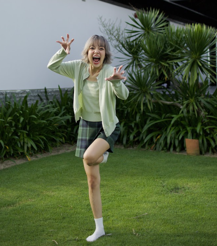 Nhà mình thôi đi!: Khi kỳ nghỉ gia đình trở thành cuộc sát hạch của những tổn thương giấu kín - Ảnh 4.