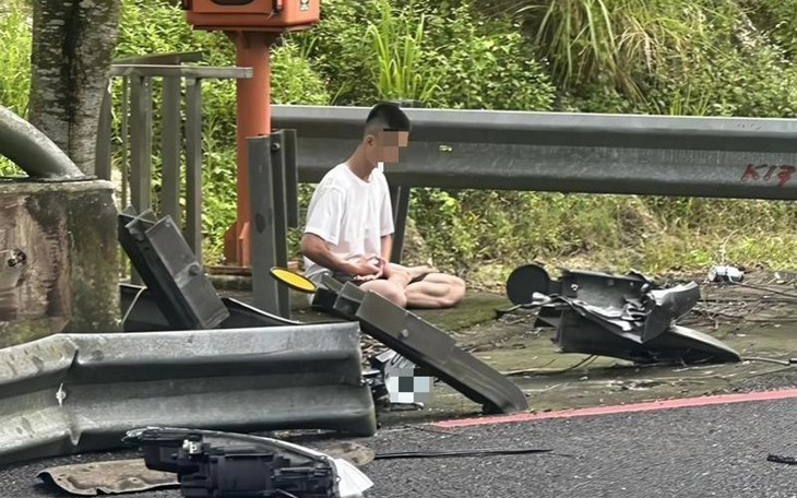 Ảnh vui 15-7: Một căn phòng, hai con đường - Ảnh 9.