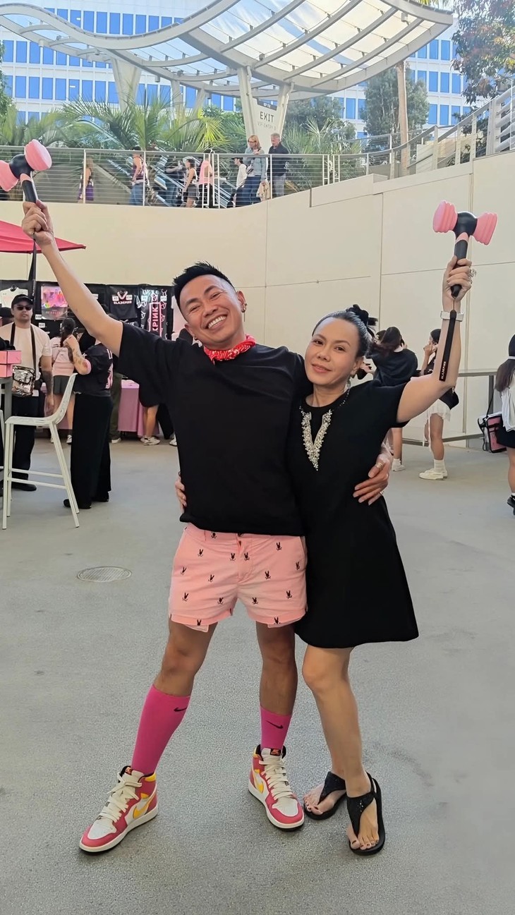 Việt Hương - Ảnh 2.