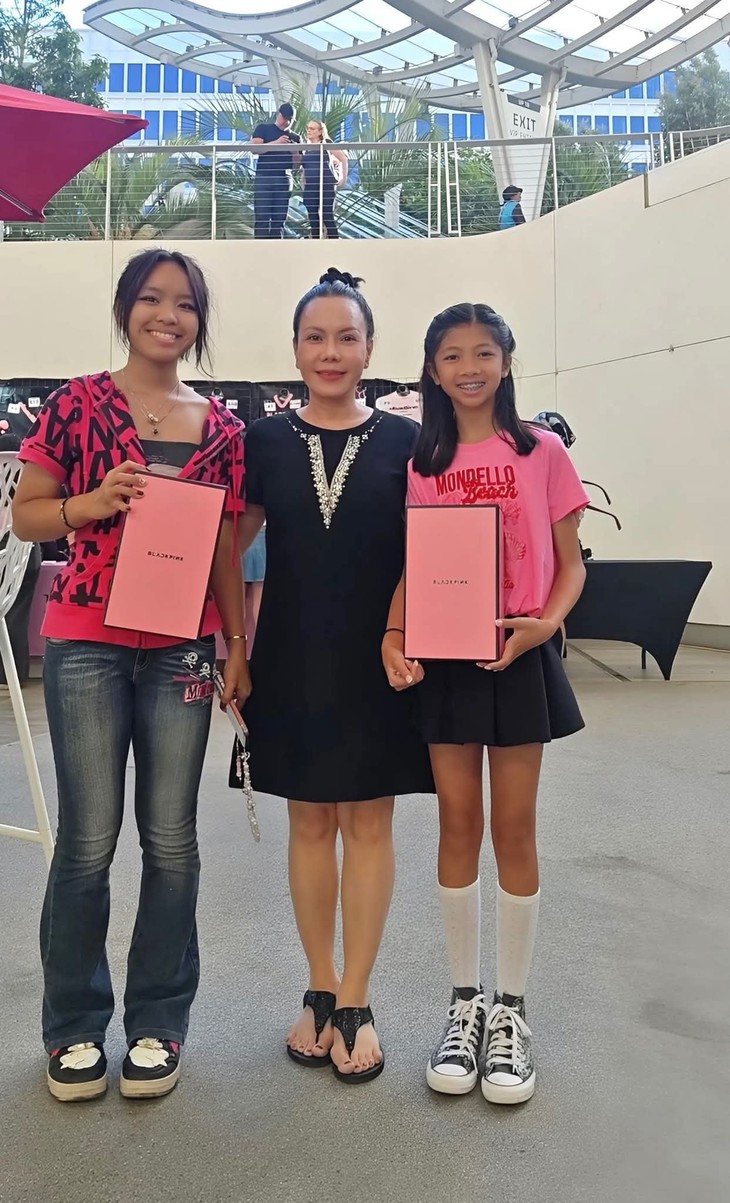 Việt Hương - Ảnh 3.