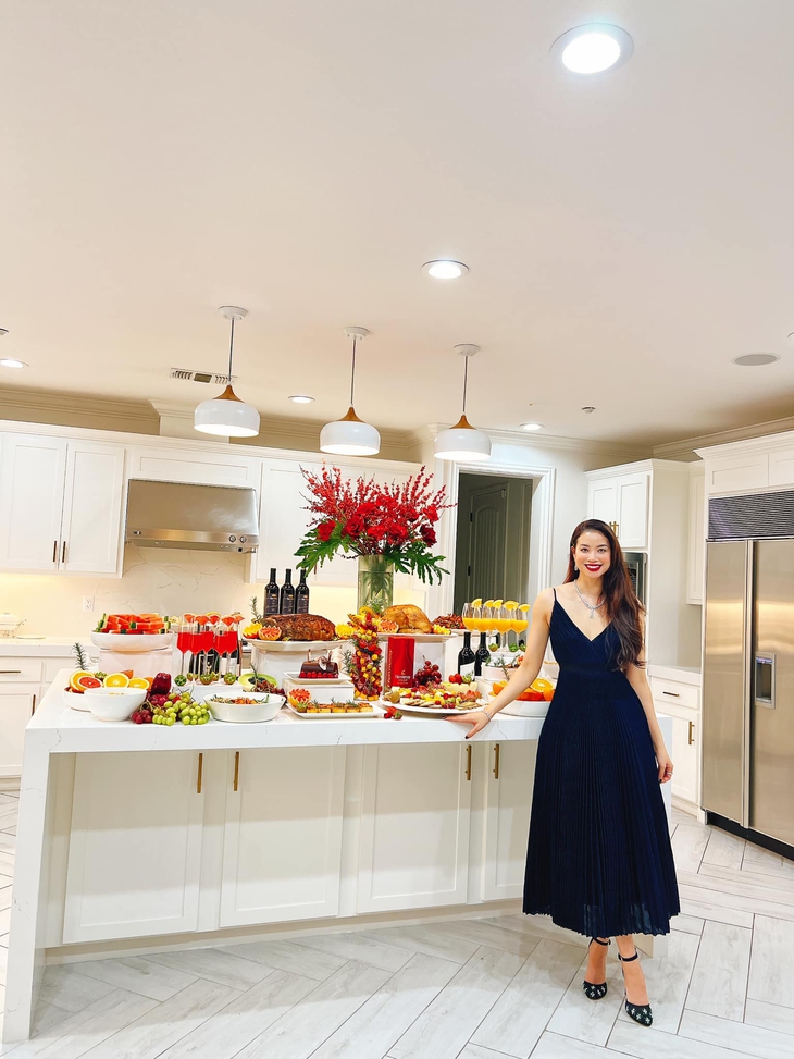 Phạm Hương - Ảnh 3.