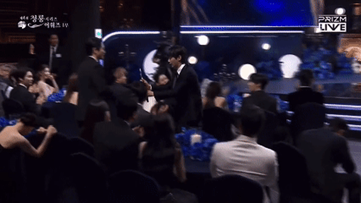 Rồng Xanh - Ảnh 2.