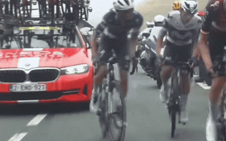 Đội điền kinh Anh đợi đến già mới được trao HCV thế giới từ cuộc thi 28 năm trước - Ảnh 4.