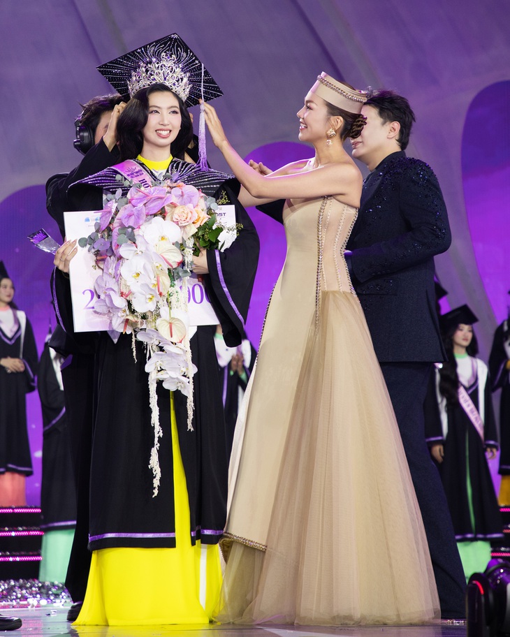 Thanh Hằng - Ảnh 1.