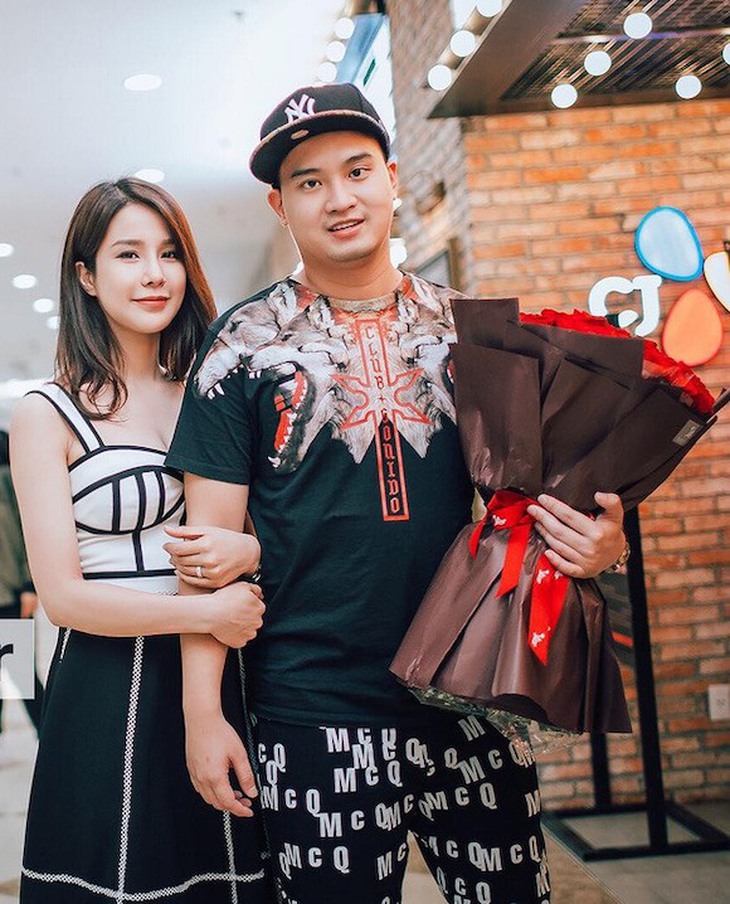 Nữ diễn viên ly hôn 'ông trùm xe máy', từ chối luôn nhà 30 tỉ và 3 tỉ tiền mặt - Ảnh 2.