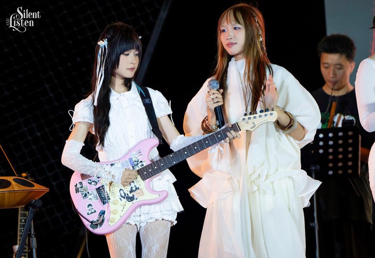 Jimmii Nguyễn - Ảnh 3.