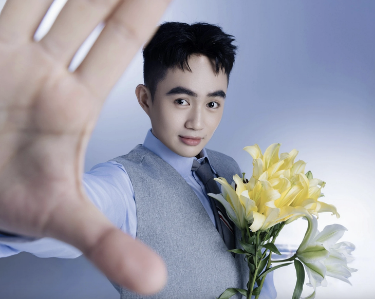 Tina Thảo Thi - Ảnh 1.