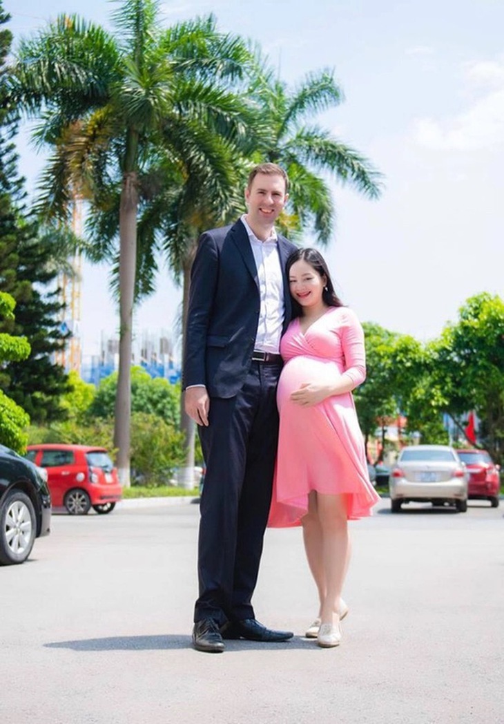 chồng Tây - Ảnh 2.