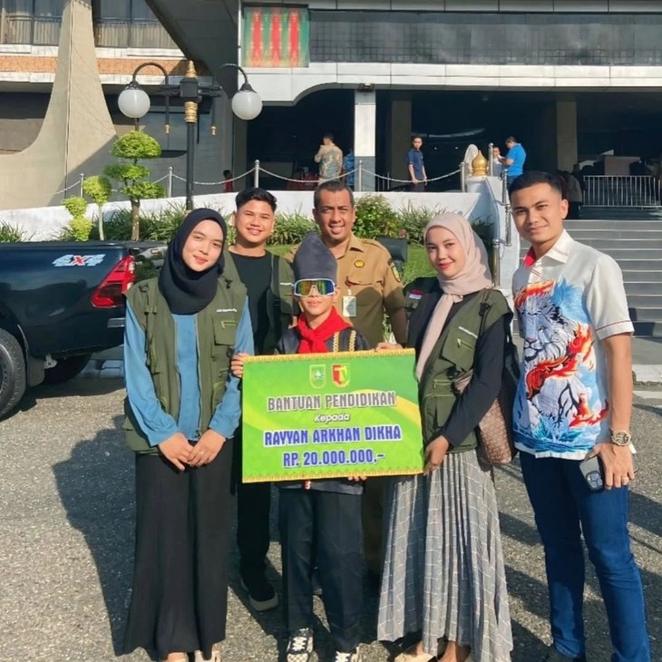 Cậu bé gây sốt bằng một điệu nhảy lạ trở thành đại sứ du lịch - Ảnh 3.