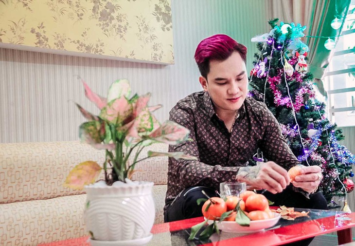 Loạt ca sĩ Việt đắt show hội chợ, giàu có khủng khiếp - Ảnh 1.