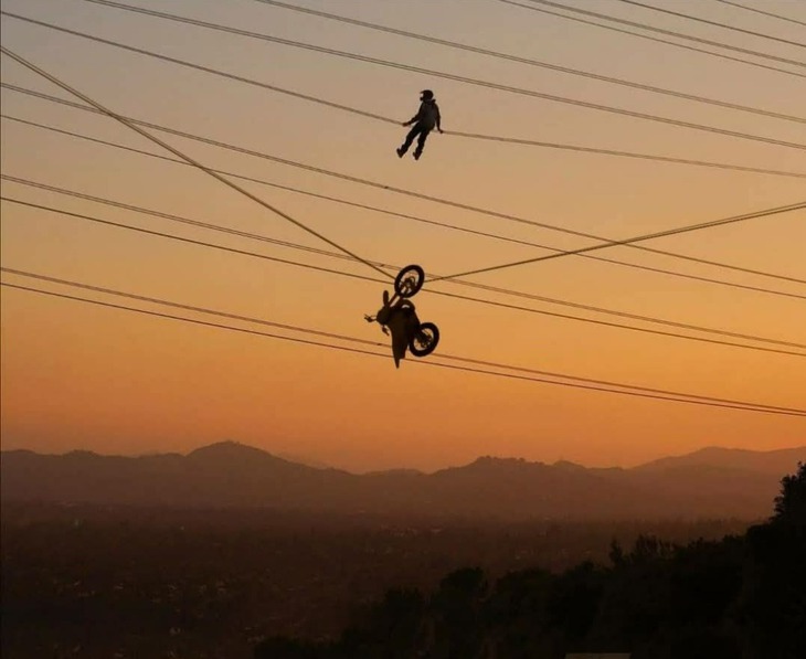 đứng hình - Ảnh 2.