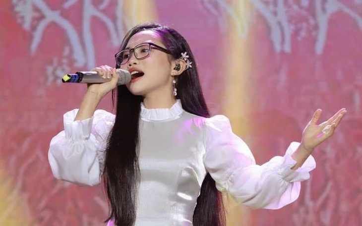 Phương Mỹ Chi - Ảnh 2.