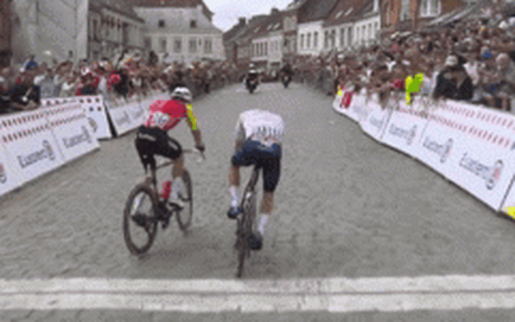 Pavlyuchenkova ‘nổi điên’ vì lỗi công nghệ tại Wimbledon - Ảnh 5.