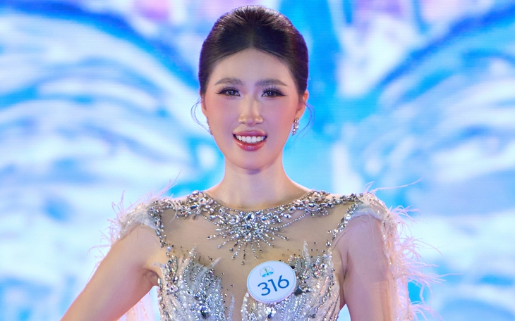 'Quốc sắc phương hoa' của Dương Tử và Lý Hiện gây tranh cãi - Ảnh 4.