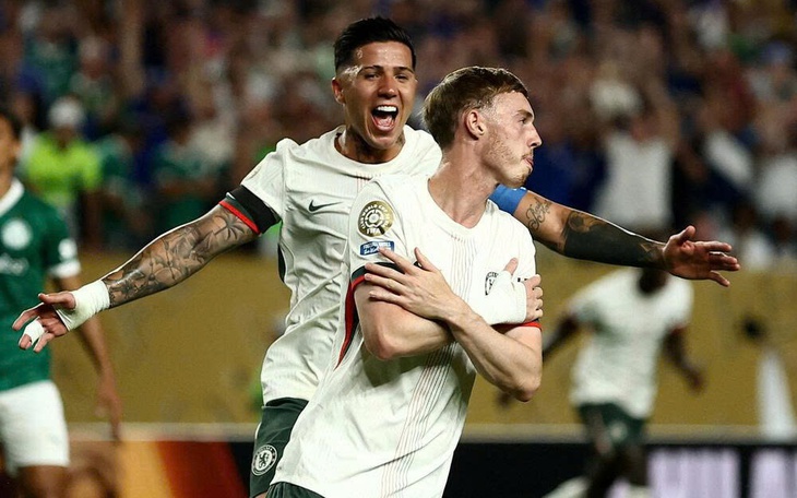 Fan sửng sốt với tốc độ cú sút cháy lưới Fluminense của Joao Pedro - Ảnh 2.