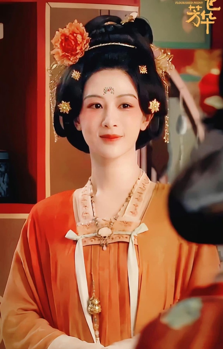 'Quốc sắc phương hoa' của Dương Tử và Lý Hiện gây tranh cãi - Ảnh 1.