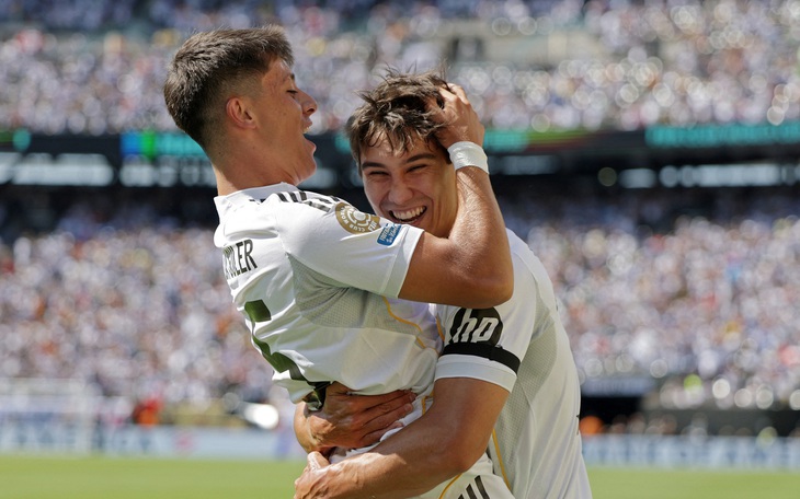 Man Utd có thể chiêu mộ tiền đạo dạng ‘ra sân lĩnh tiền’  - Ảnh 5.