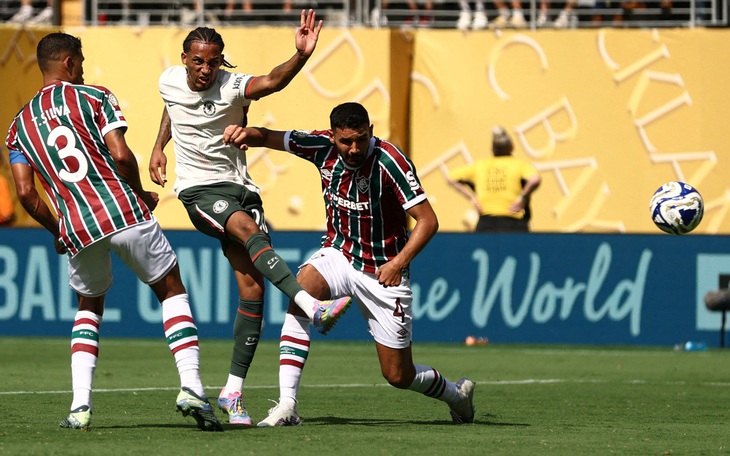 Man Utd có thể chiêu mộ tiền đạo dạng ‘ra sân lĩnh tiền’  - Ảnh 3.