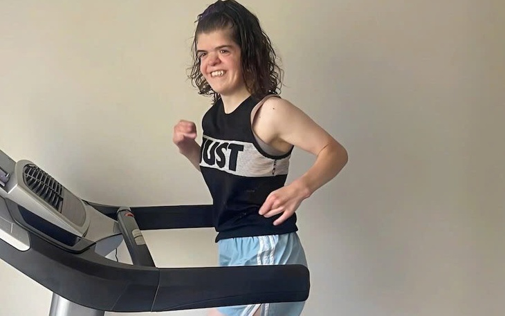 Cây vợt khổng lồ ế ẩm tại Wimbledon 2025  - Ảnh 5.