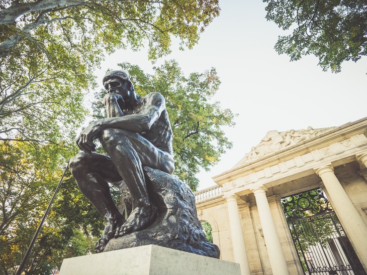 người trẻ khóc - Ảnh 2.