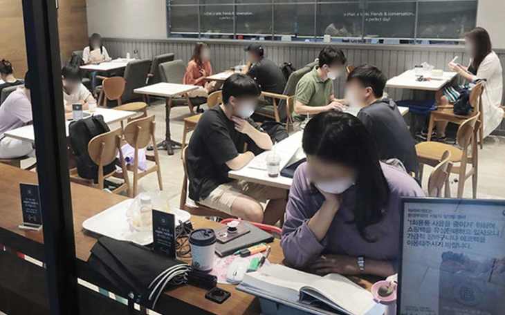 Diện mạo gây sốt của 'thái tử Giang Tô' - Ảnh 4.