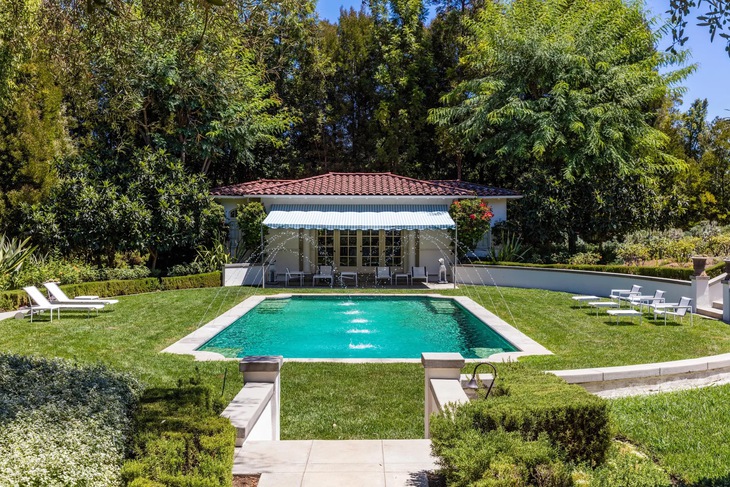 Angelina Jolie - Ảnh 3.