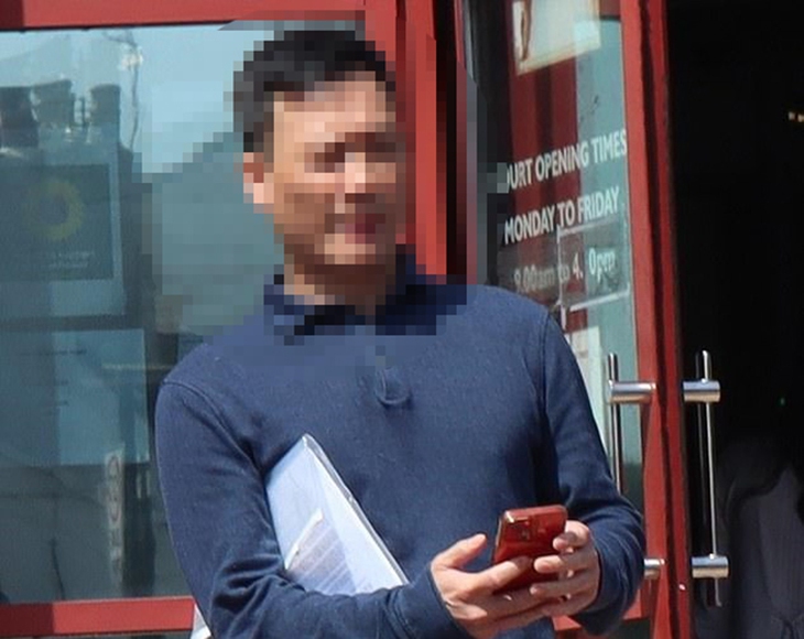 Quán ăn Việt tại Anh đóng cửa sau khi bị phát hiện có thịt chó trong tủ đông - Ảnh 1.