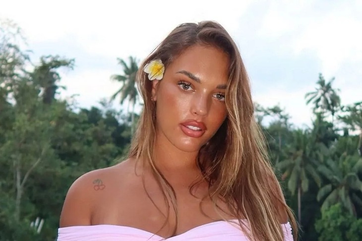 nâng mông - Ảnh 2.