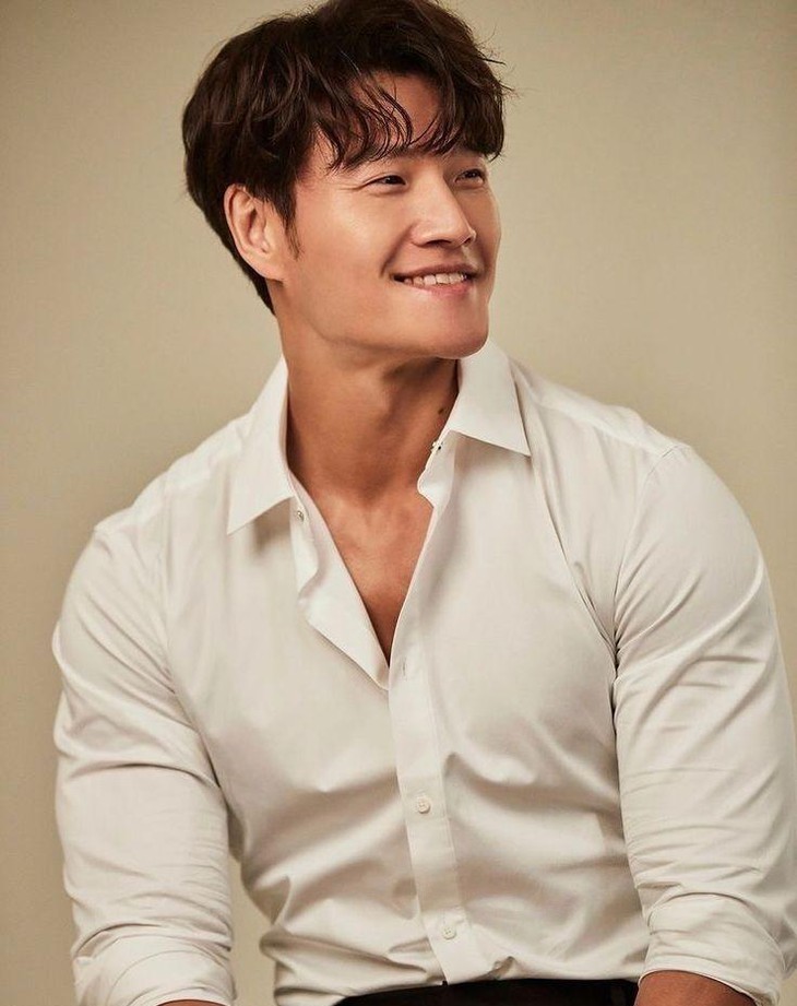 Kim Jong Kook - Ảnh 4.