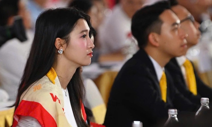 Á hậu Phương Nhi - Ảnh 1.