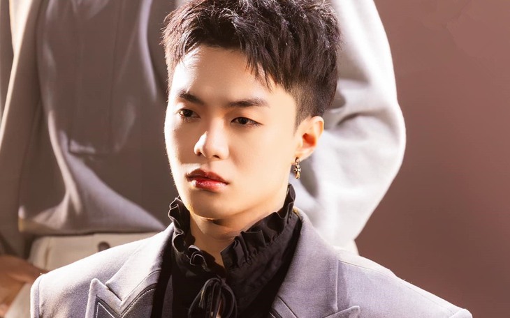 Em trai Hòa Minzy khoe được chị gái lo từ A đến Z là ai? - Ảnh 4.