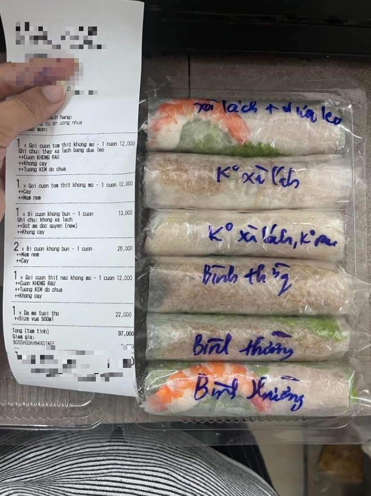 khách hàng - Ảnh 1.